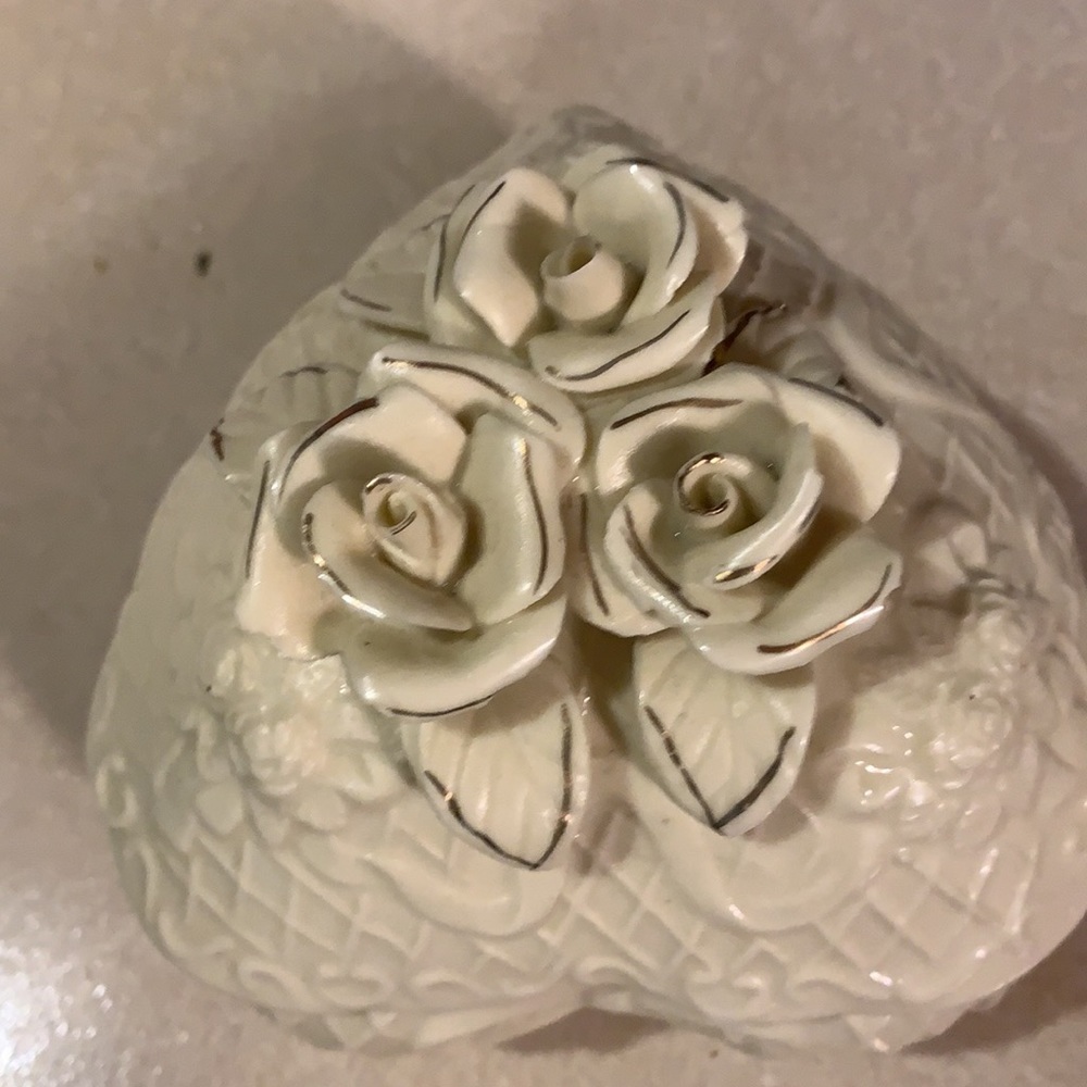 Ceramic decoration